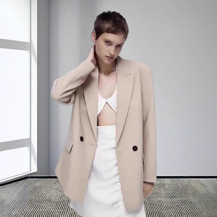 Damer Mode och elegant oversized blazer Mirla-Eva Jonsson