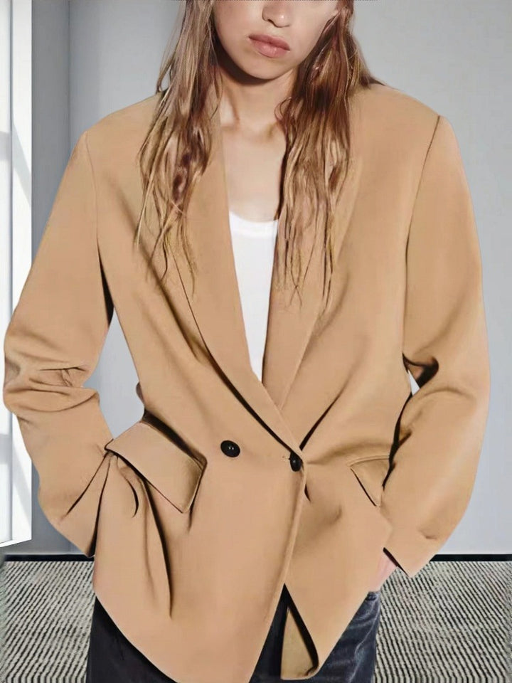 Damer Mode och elegant oversized blazer Mirla-Eva Jonsson