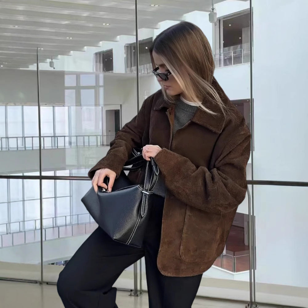 Damer Modejacka med oversized snitt och avslappnade fickor Mirla-Eva Jonsson
