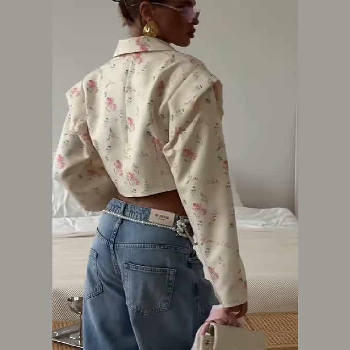 Damer Modekort blus med blommiga mönster och oversize-snitt Mirla-Eva Jonsson