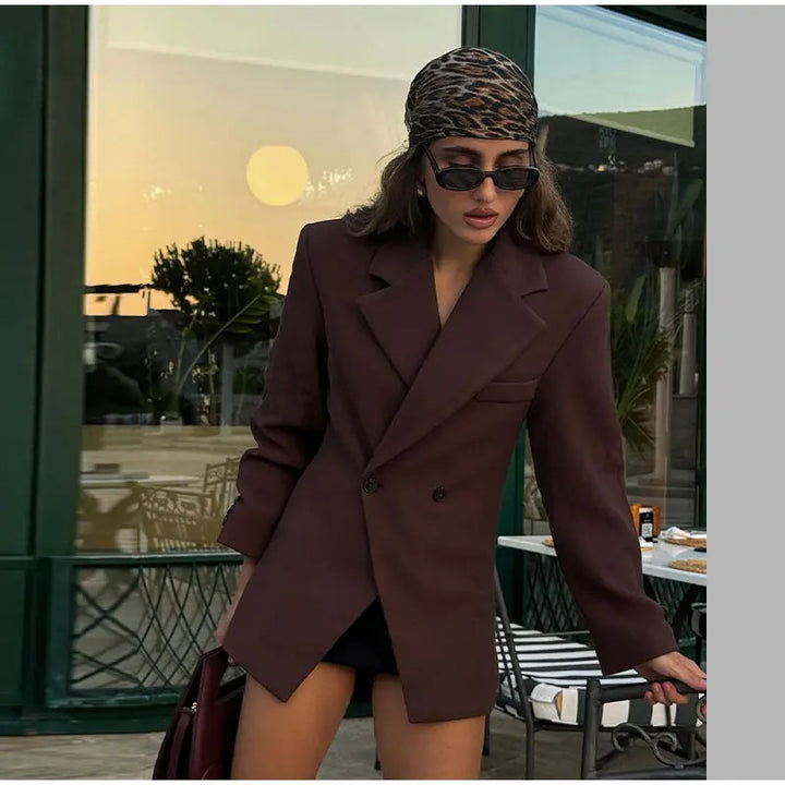 Damer Moderikt Blazer med dubbelknapplist och figursydd klipp Mirla-Eva Jonsson