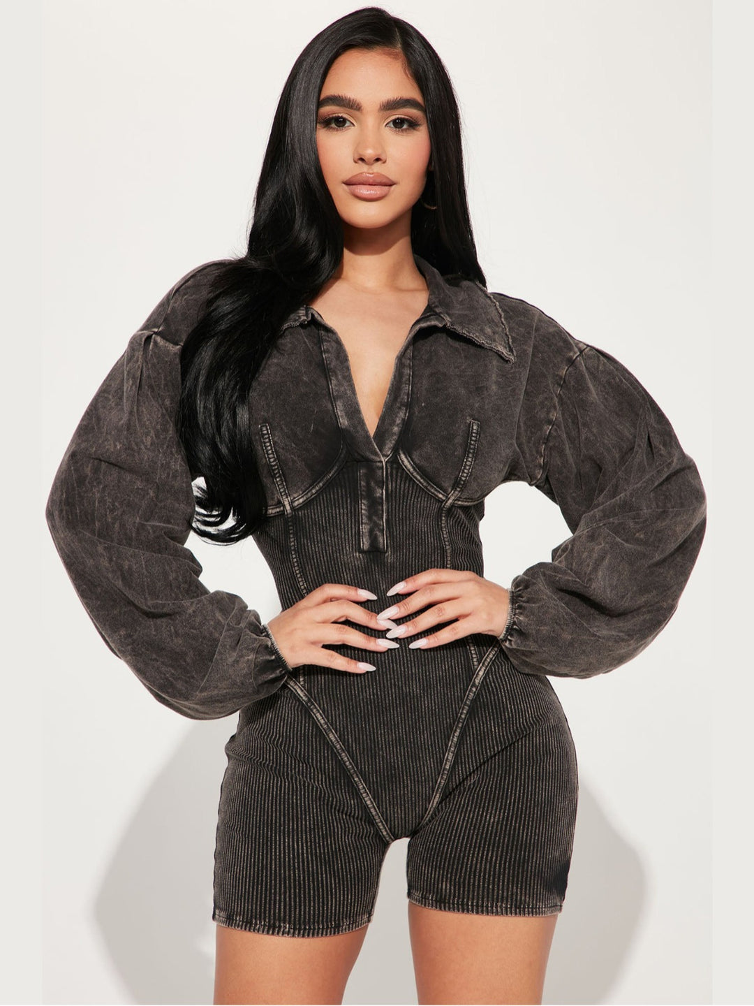 Damer Moderiktigt Jumpsuit med Puffärmar och Ribbad Struktur Mirla-Eva Jonsson