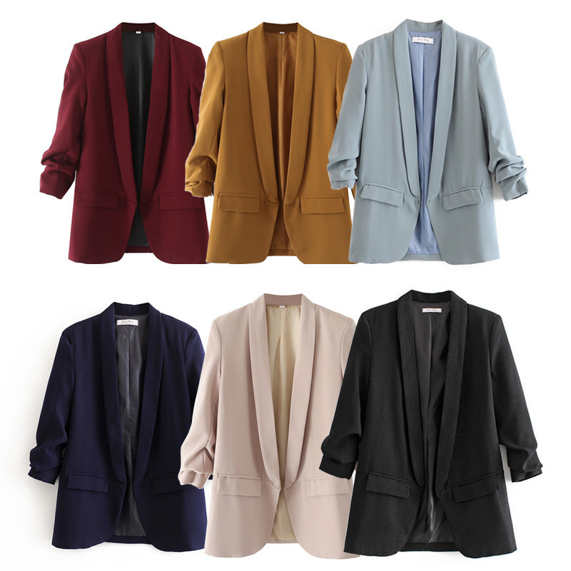 Damer Modern Blazer med elegant snitt och praktiska fickor Mirla-Eva Jonsson