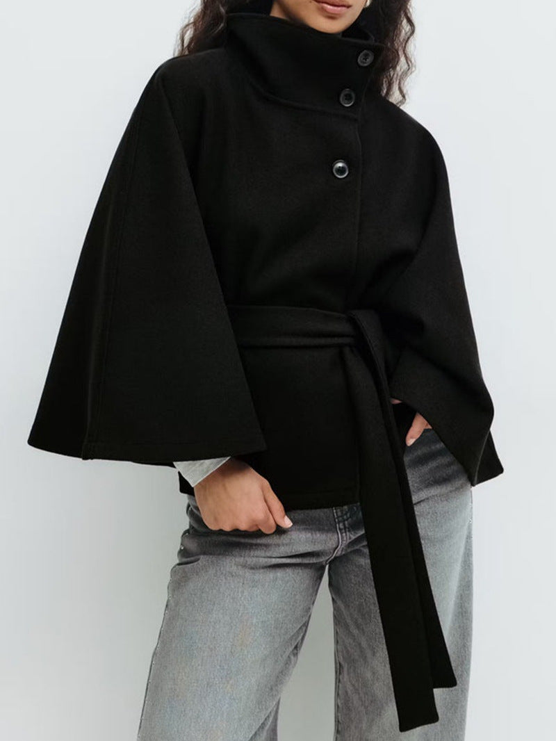 Damer Modern Wrap Jacket med bred passform och hög krage Mirla-Eva Jonsson