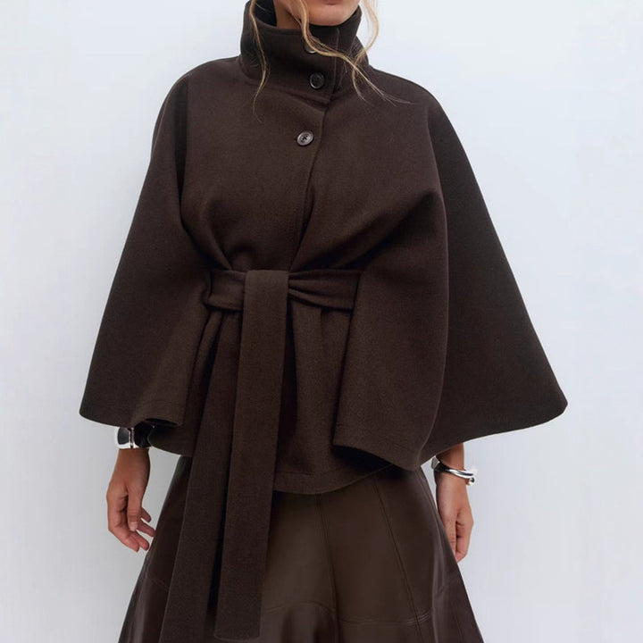 Damer Modern Wrap Jacket med bred passform och hög krage Mirla-Eva Jonsson