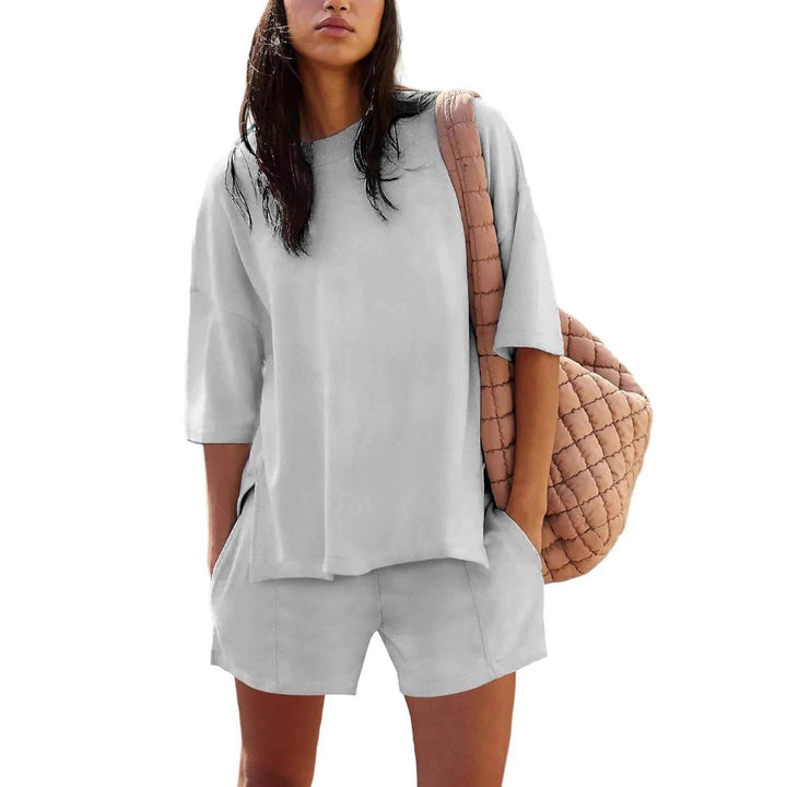 Damer Moderna Lounge-short med lös T-shirt-set Mirla-Eva Jonsson