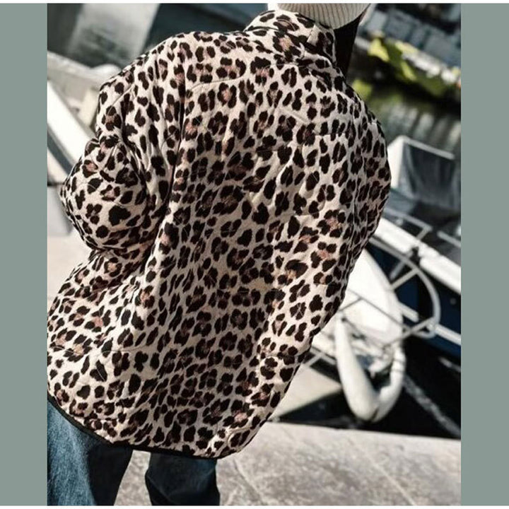 Damer Modestone Leopardjacka med eleganta kantdetaljer Mirla-Eva Jonsson