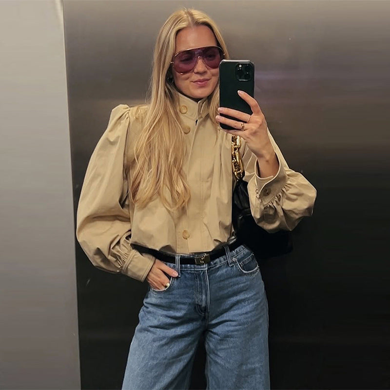 Damer Modet Croppad Blus med Puffärmar och Knappdetaljer Mirla-Eva Jonsson