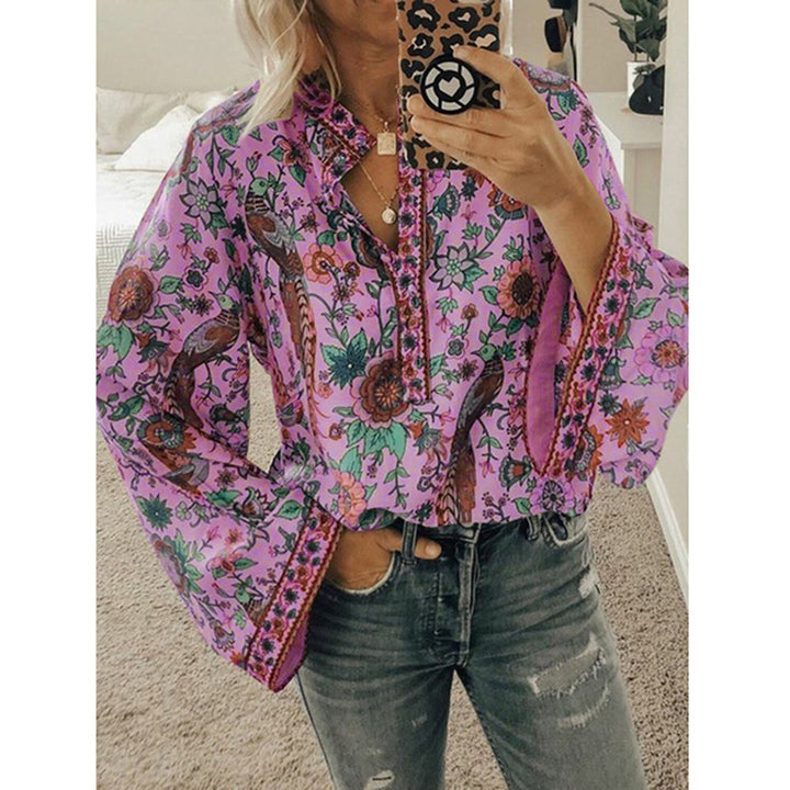 Damer Modische Blus med färgglad blommönster och högkvalitativa detaljer Mirla-Eva Jonsson