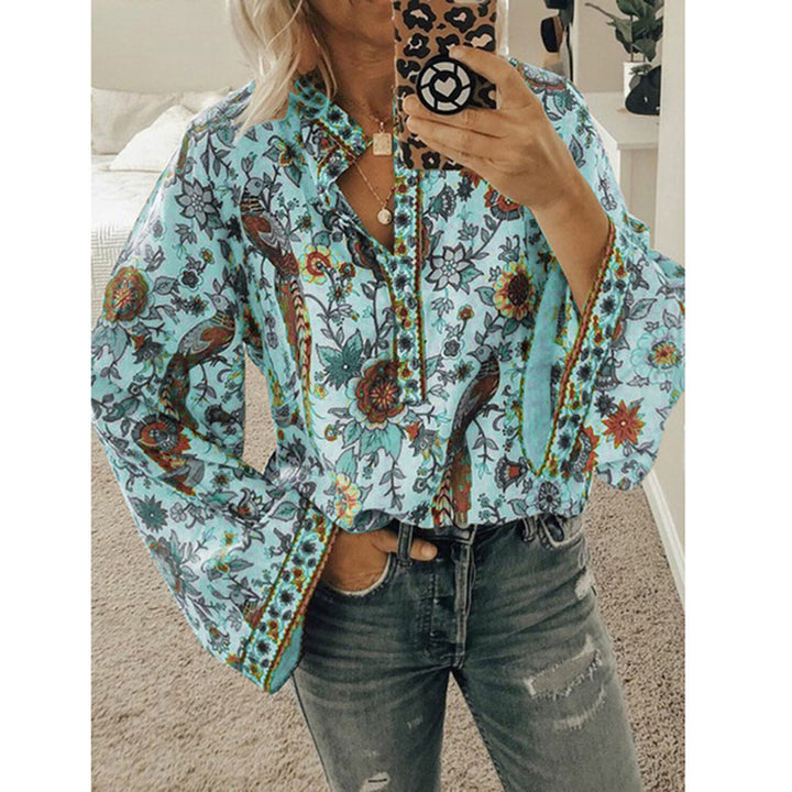 Damer Modische Blus med färgglad blommönster och högkvalitativa detaljer Mirla-Eva Jonsson