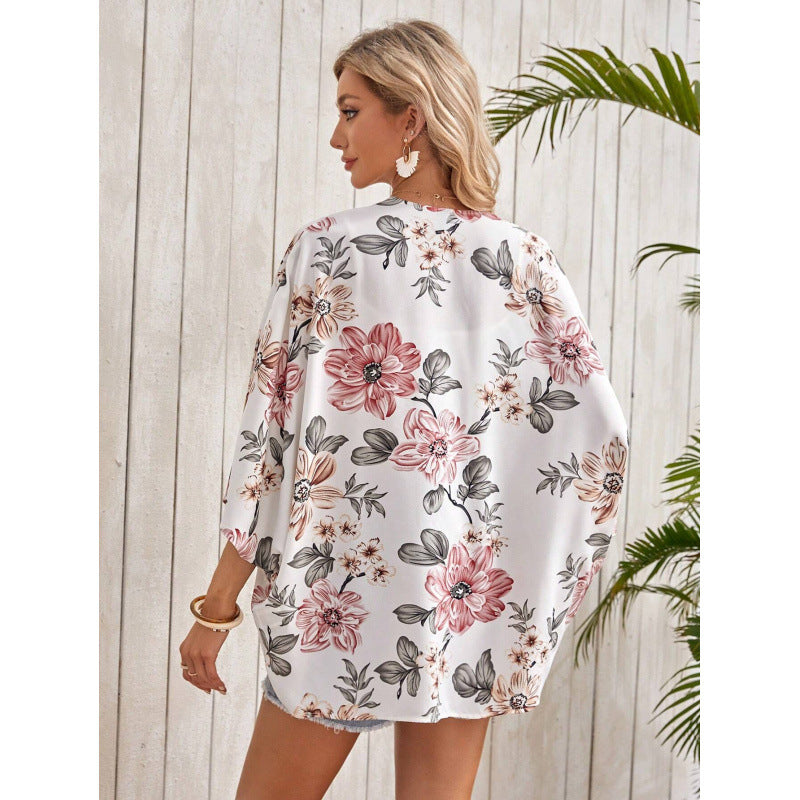 Damer Modisk Kimono med blommönster och brett skurna ärmar Mirla-Eva Jonsson