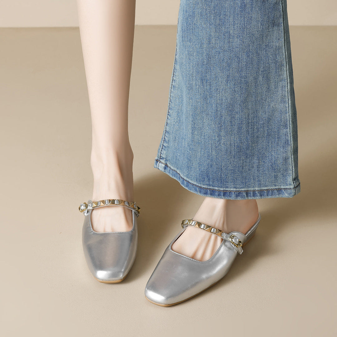 Damer Modiska Slingback-Mules med Elegant Kedjeprydnad och Bekväm Blockklack Mirla-Eva Jonsson