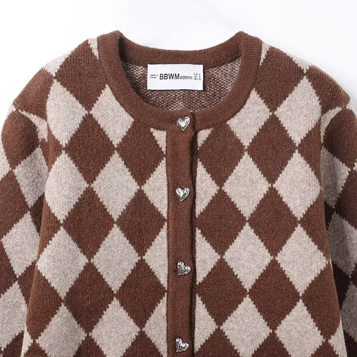 Damer Mönstrad stickad cardigan med hjärtformade knappar Mirla-Eva Jonsson