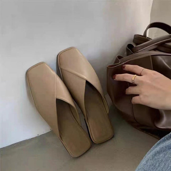 Damer Mules med Elegant Tvärdesign och Bekväm Fotbäddning Mirla-Eva Jonsson