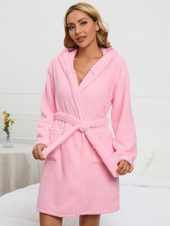 Damer Mysig Fleece-Morgonrock med Hoodie och praktiska fickor Mirla-Eva Jonsson