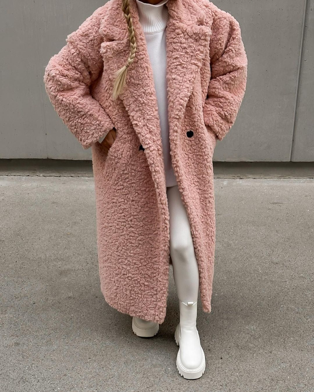 Damer Mysig Teddyjacka i elegant Oversize-design Mirla-Eva Jonsson