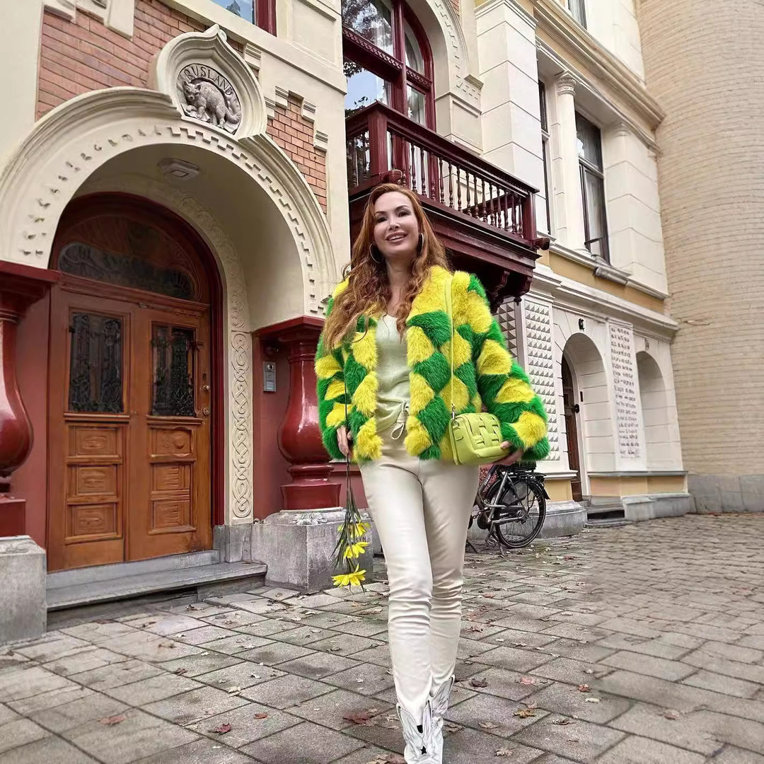 Damer Mysig och iögonfallande konstpälsjacka Mirla-Eva Jonsson