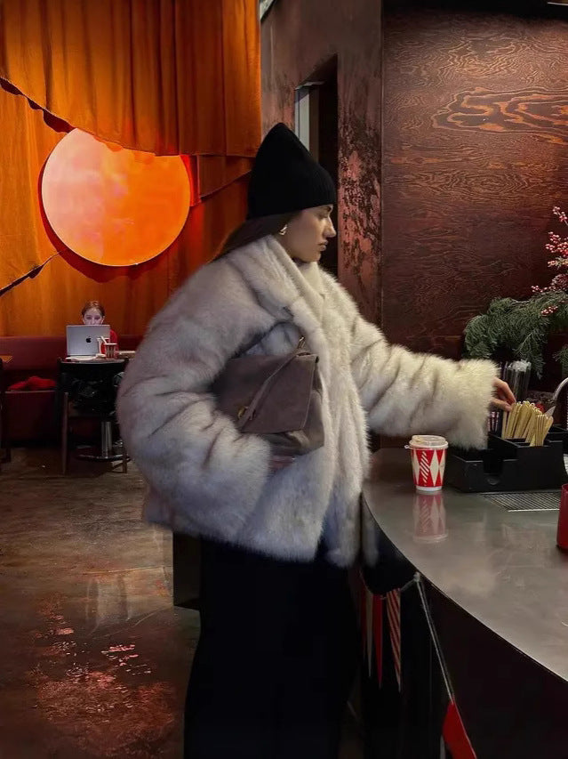 Damer Mysig oversized Pälsjacka Mirla-Eva Jonsson