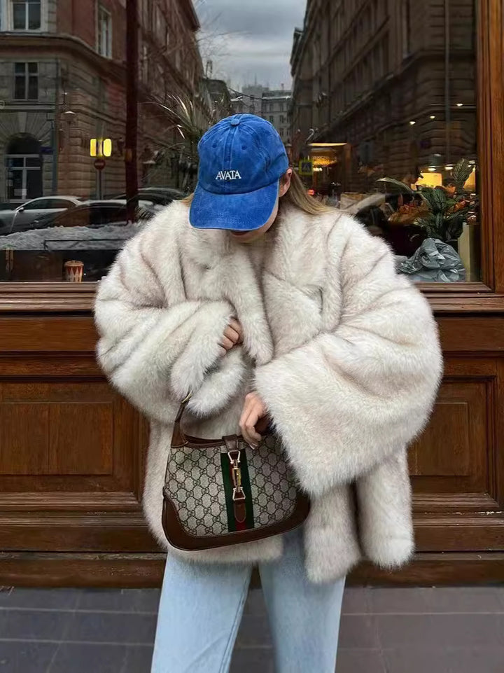 Damer Mysig oversized Pälsjacka Mirla-Eva Jonsson