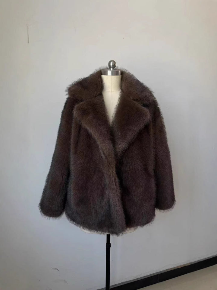 Damer Mysig oversized Pälsjacka Mirla-Eva Jonsson
