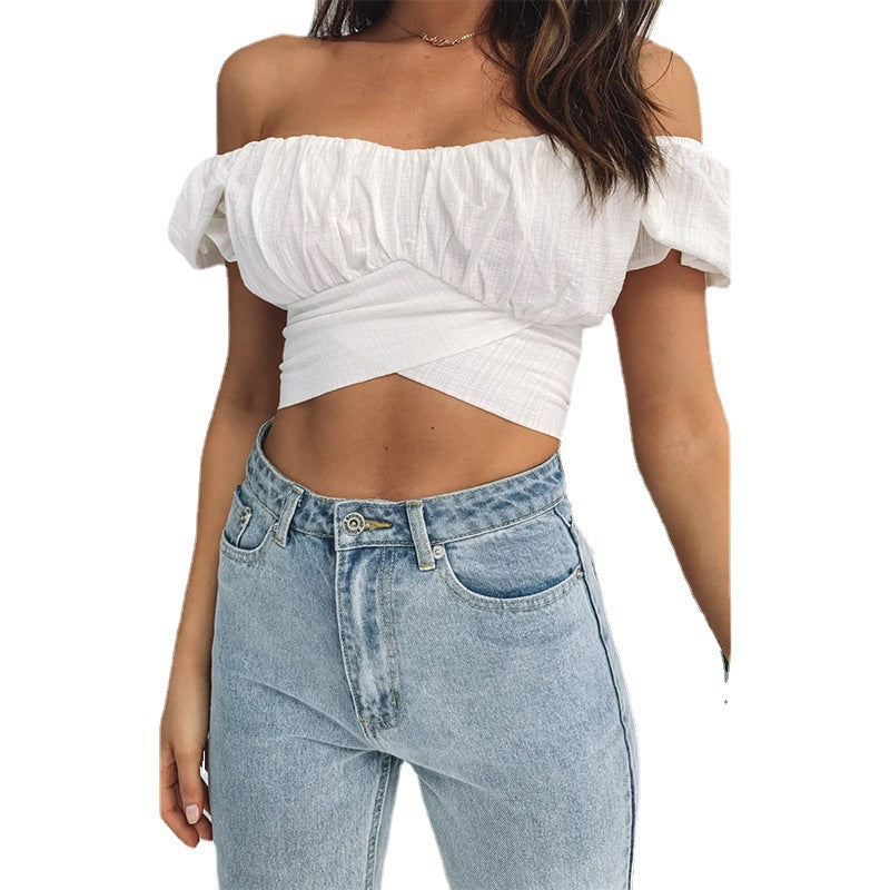 Damer Off-Shoulder Crop-Top med volangdetaljer och elegant inlindningsdesign Mirla-Eva Jonsson