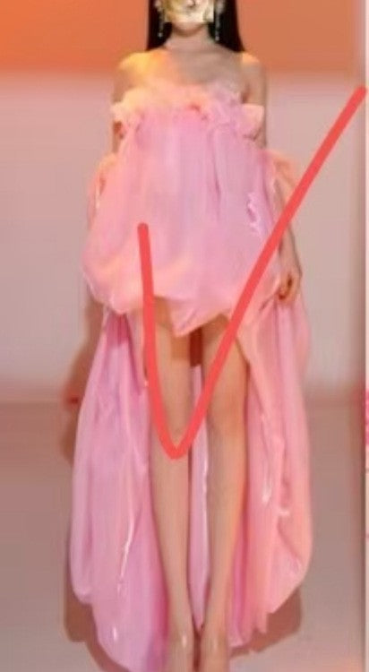 Damer Off-Shoulder Maxi-klänning i flödande chiffong Mirla-Eva Jonsson