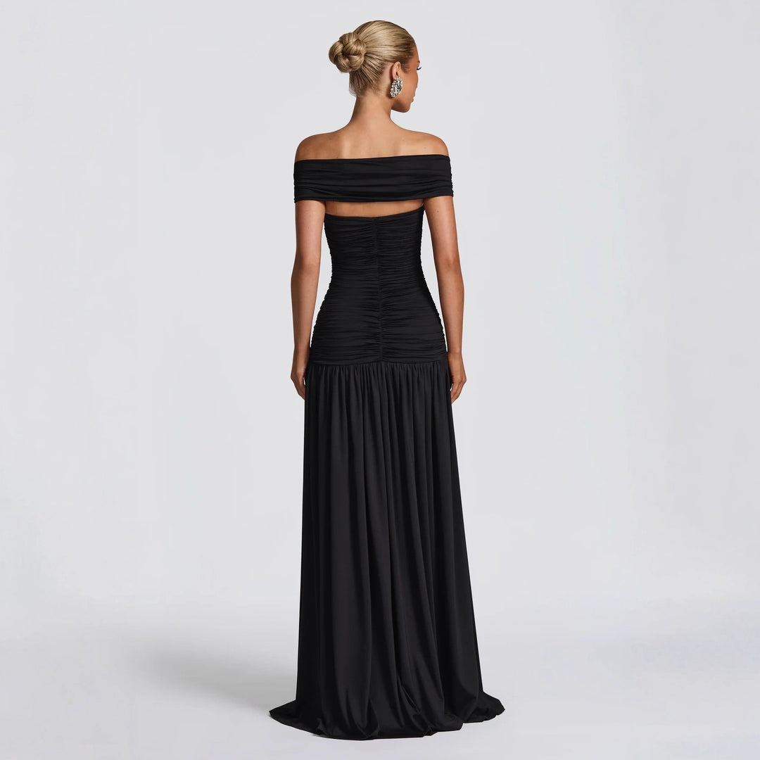 Damer Off-Shoulder Maxiklänning med Cut-Out och Fåll Mirla-Eva Jonsson
