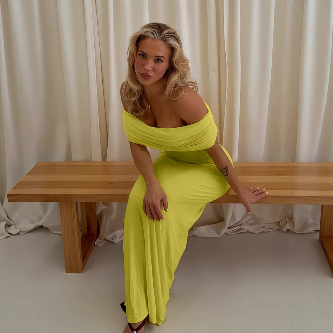 Damer Off-Shoulder Maxiklänning med dekorativa volangdetaljer Mirla-Eva Jonsson
