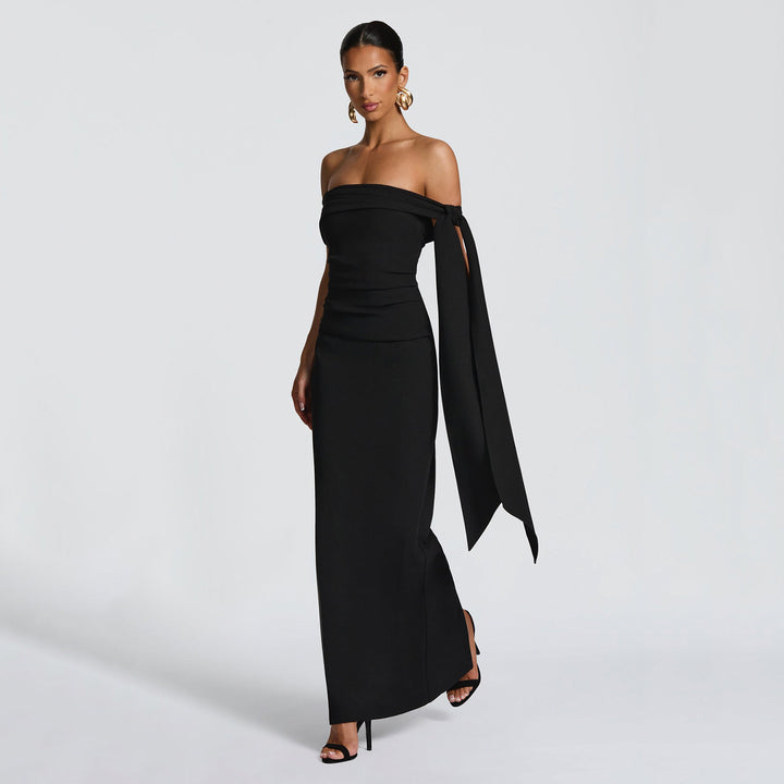 Damer Off-Shoulder Maxiklänning med elegant rosettdekor Mirla-Eva Jonsson