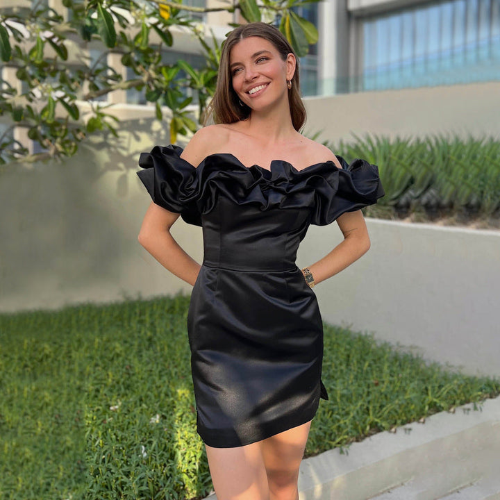 Damer Off-Shoulder Miniklänning med Voluminösa Volanger Mirla-Eva Jonsson
