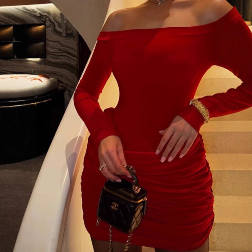 Damer Off-Shoulder Miniklänning med elegant volangdetalj och figursydd passform Mirla-Eva Jonsson