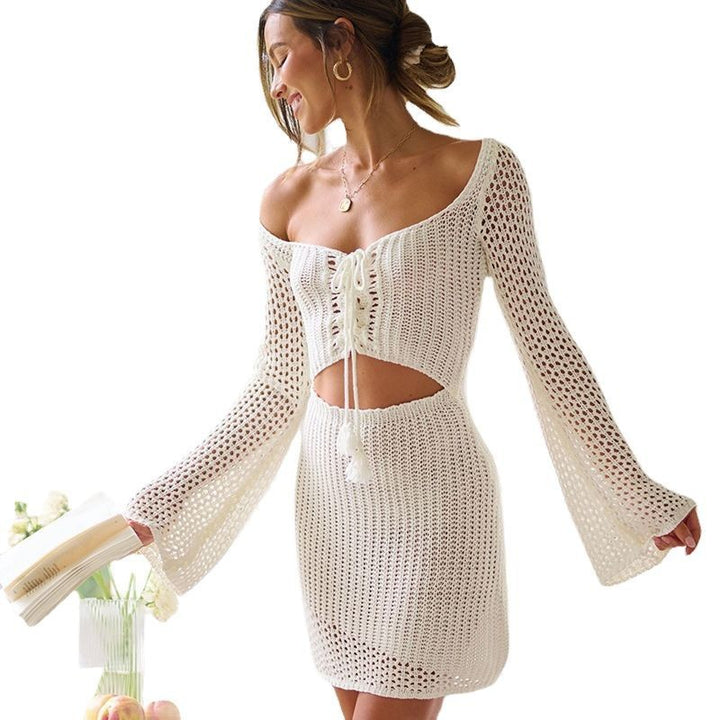 Damer Off-Shoulder Stickad Klänning med Snörning och Långa Ärmar Mirla-Eva Jonsson