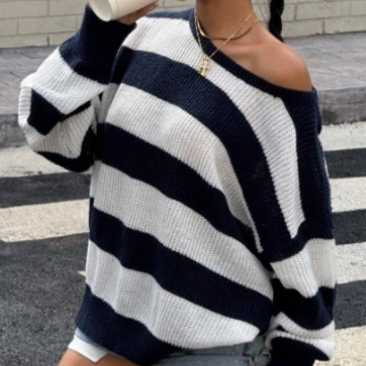 Damer Off-Shoulder Stickad Tröja med maritimt Randmönster Mirla-Eva Jonsson