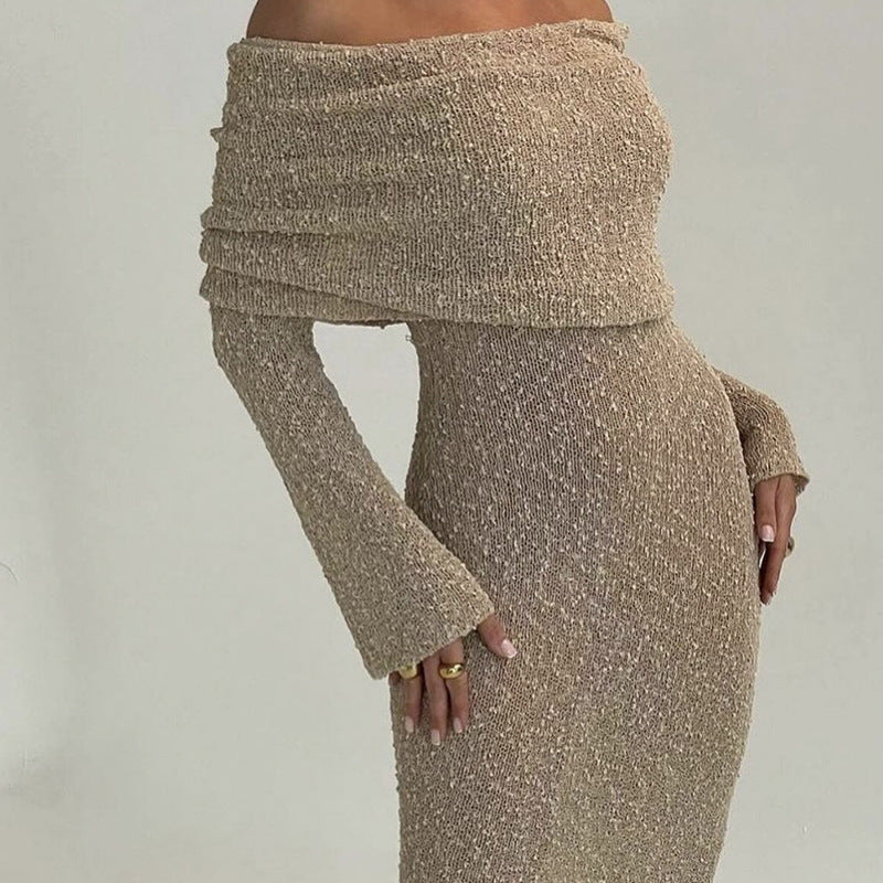 Damer Off-Shoulder Stickklänning med långa ärmar och elegant silhuett Mirla-Eva Jonsson