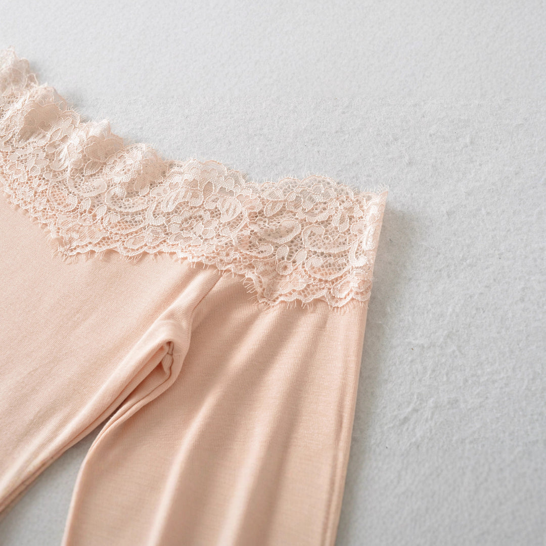 Damer Off-Shoulder Topp med Spetsdetaljer Mirla-Eva Jonsson