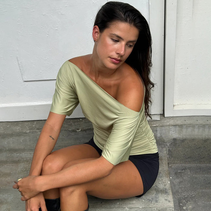 Damer Off-Shoulder Topp med trendig drapering Mirla-Eva Jonsson