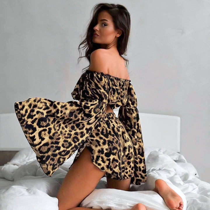 Damer Offshoulder Crop-Top med bred ärm och leopardmönster Mirla-Eva Jonsson