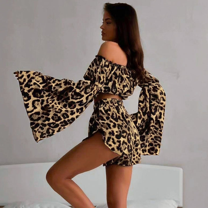 Damer Offshoulder Crop-Top med bred ärm och leopardmönster Mirla-Eva Jonsson