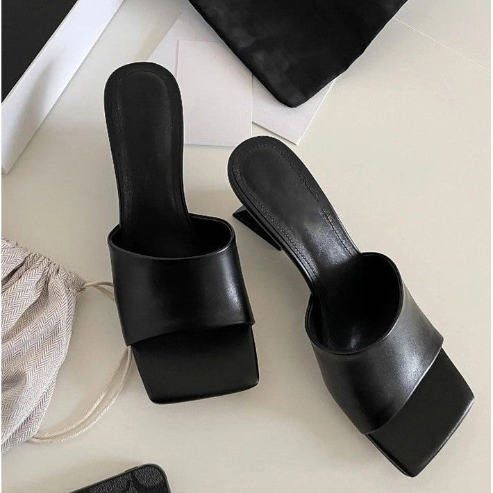 Damer Öppna Mules med Elegant Metallic-Ovanmaterial och Bekväm Blockklack Mirla-Eva Jonsson