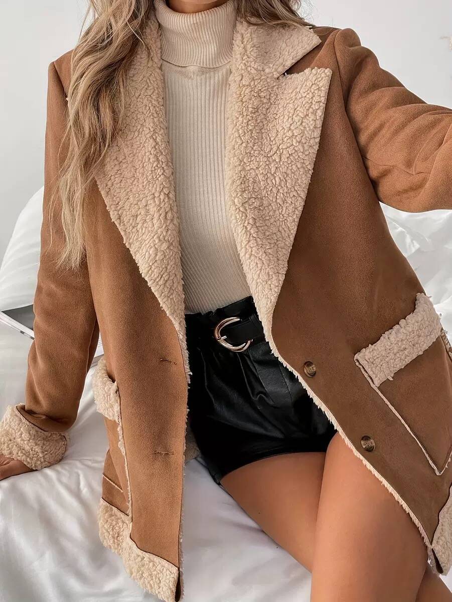 Damer Överdimensionerad Teddy-jacka med fickor och mjukt foder i kragen Mirla-Eva Jonsson