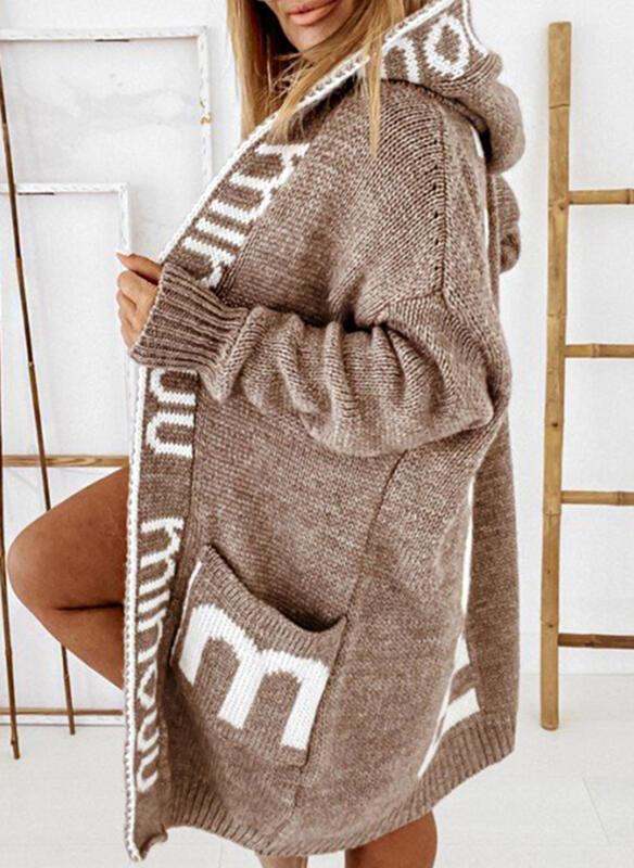 Damer Oversize Stickkappa med praktisk fickdesign Mirla-Eva Jonsson