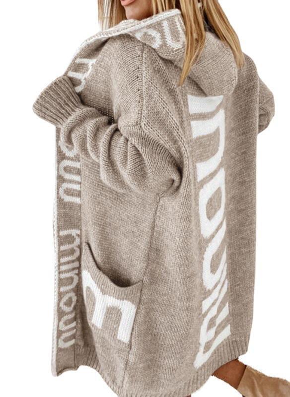 Damer Oversize Stickkappa med praktisk fickdesign Mirla-Eva Jonsson