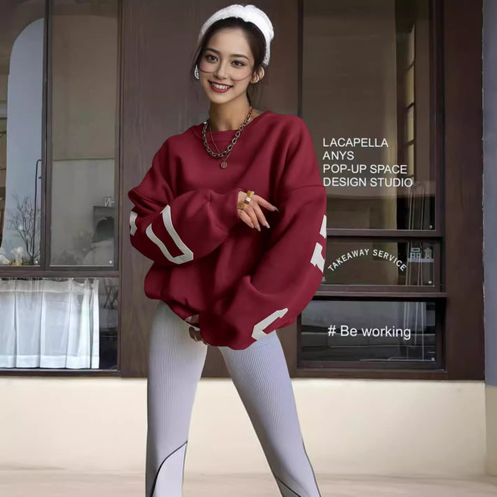 Damer Oversize Sweatshirt med grafiska accenter Mirla-Eva Jonsson