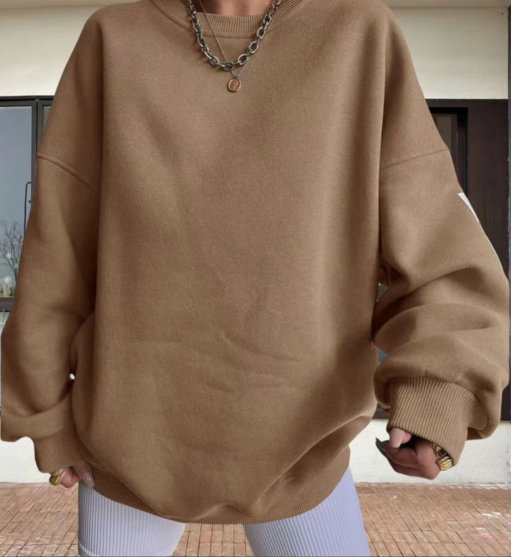 Damer Oversize Sweatshirt med grafiska accenter Mirla-Eva Jonsson