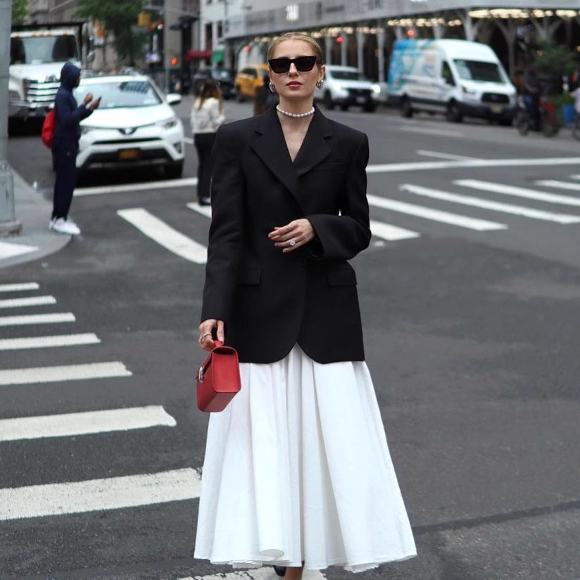Damer Oversized Blazer med elegant snitt och markanta detaljer Mirla-Eva Jonsson