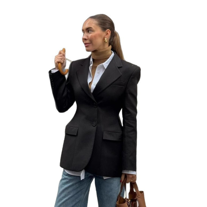 Damer Oversized Blazer med elegant snitt och markanta detaljer Mirla-Eva Jonsson