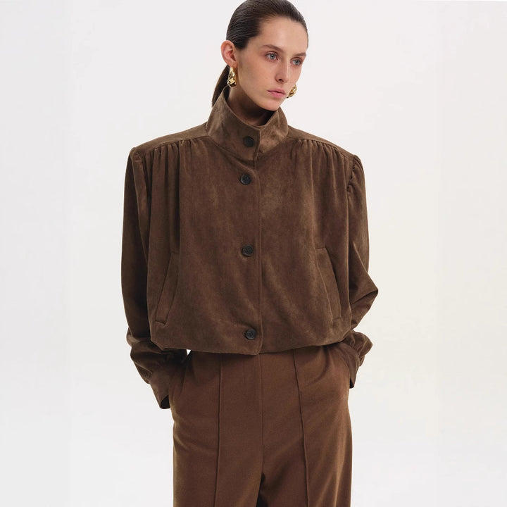 Damer Oversized Blus med stiligt plisserad design och eleganta knapppdetaljer Mirla-Eva Jonsson