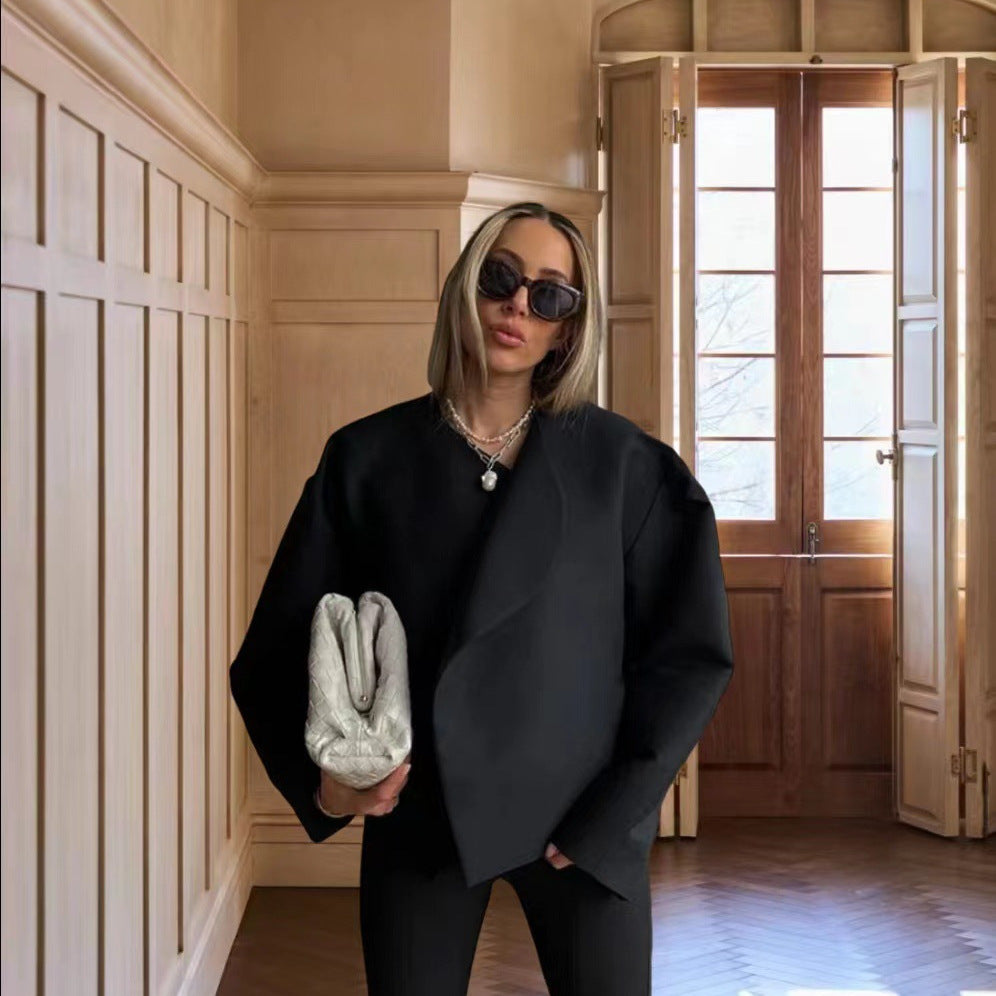 Damer Oversized Couture-jacka med strukturerad skärning Mirla-Eva Jonsson