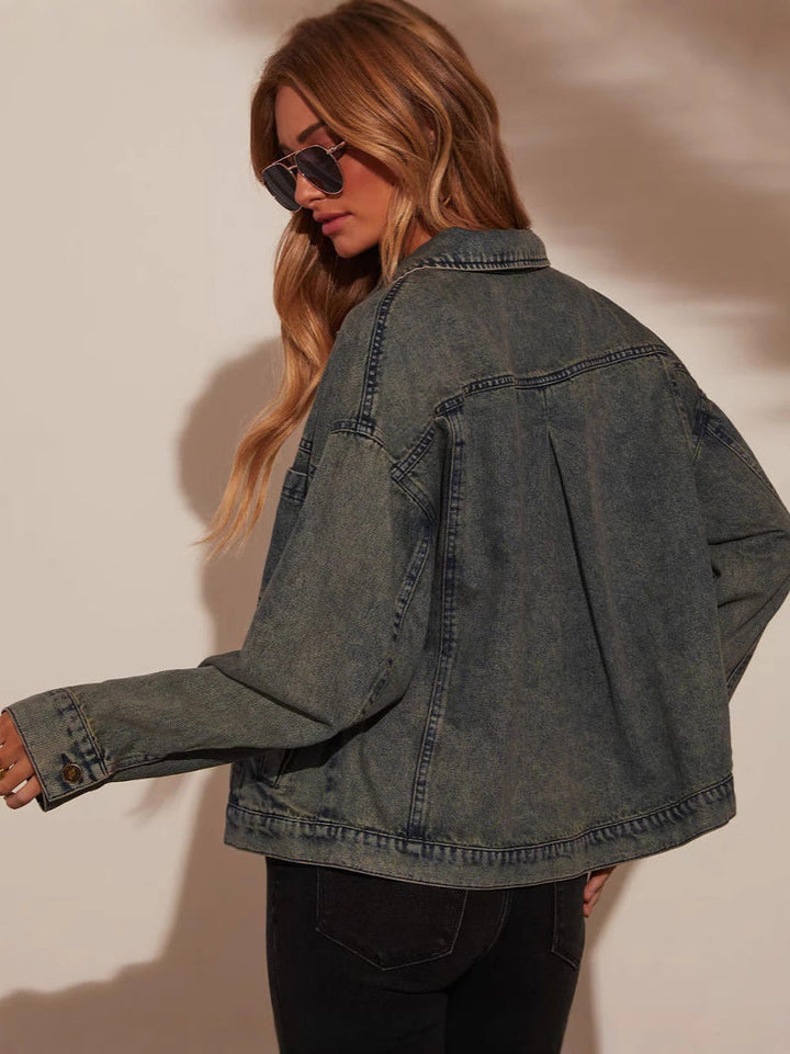 Damer Oversized Denim-Jacka i Lätt Skärning med Praktiska Fickor Mirla-Eva Jonsson