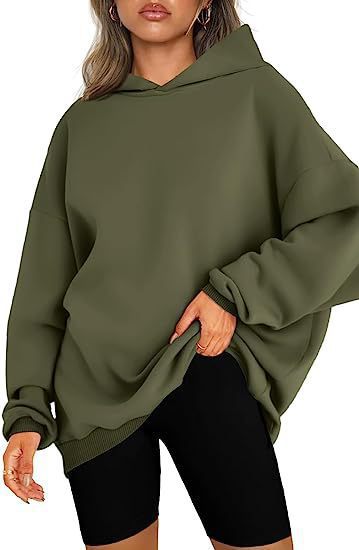 Damer Oversized Hoodtröja i mjukt sweatmaterial med djupa axlar Mirla-Eva Jonsson